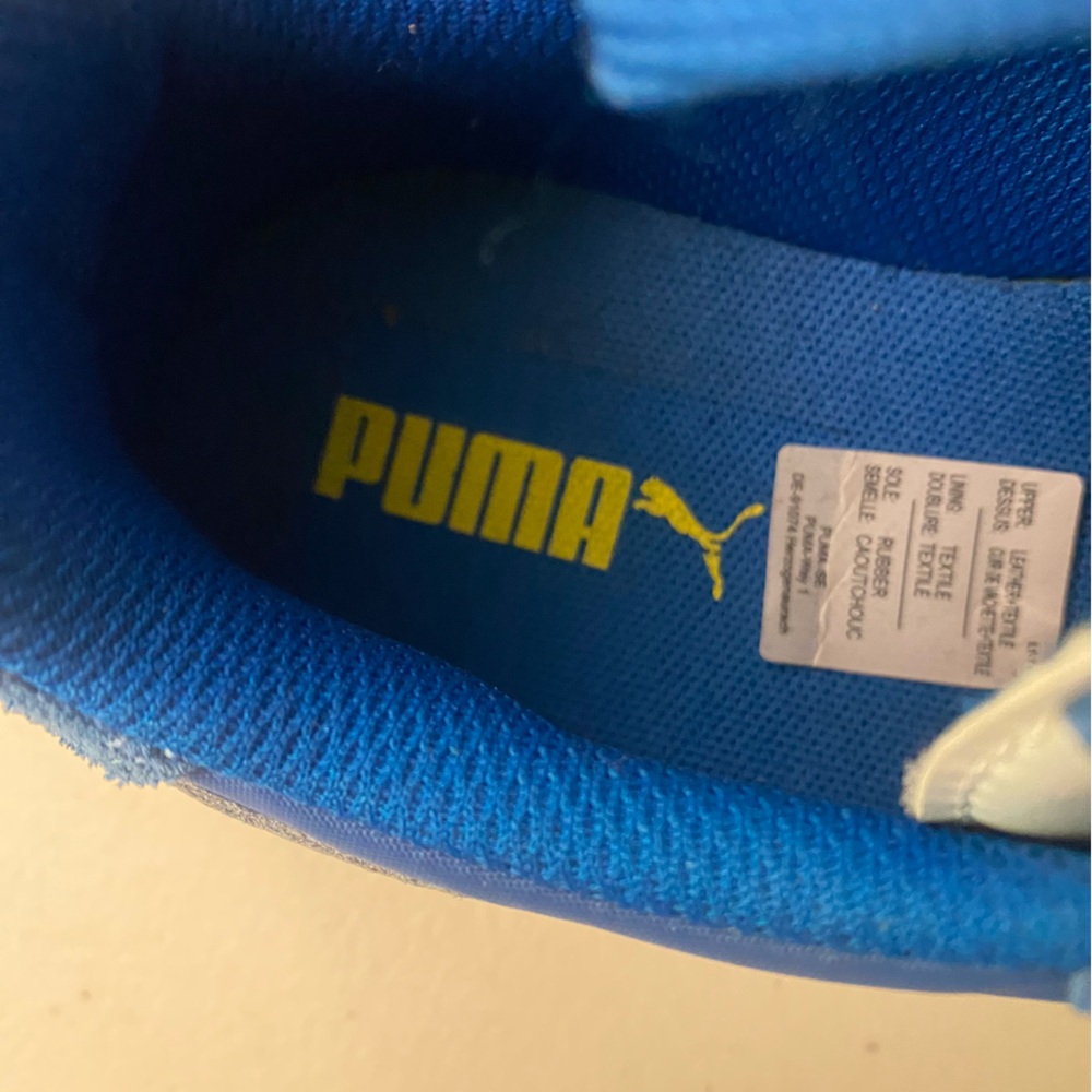 Puma Royal Blue  Sneakers EUC 9.5 - Picture 5 of 7